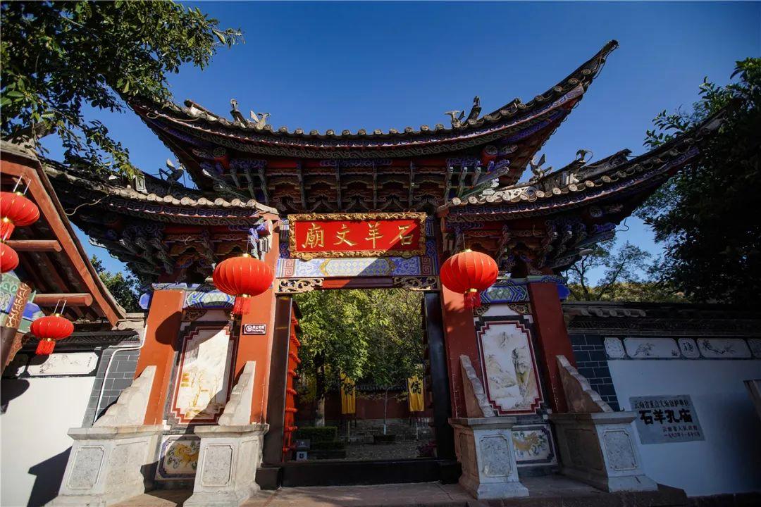 两会·现场丨委员热议省政协常委会工作报告（图）
